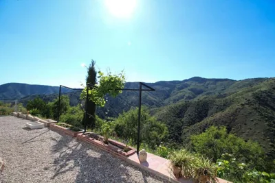 Nature hideaway with private pool, garden & sauna 40 min to City Malaga — 写真 11