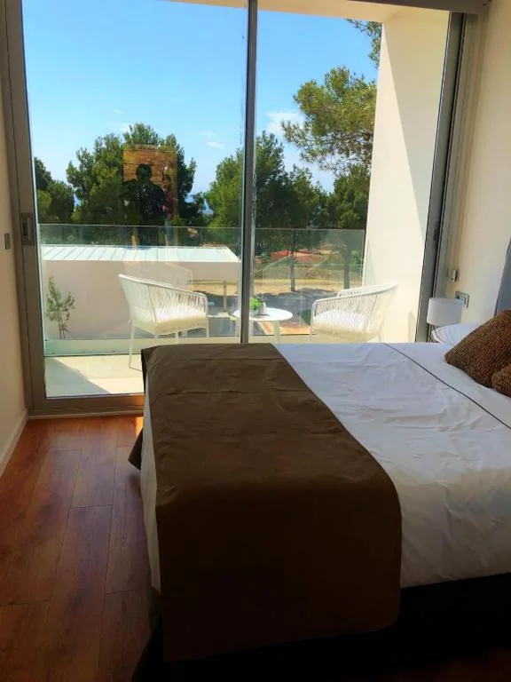 Standaardkamer - 1 groot bed — Nature Suites Puig Campana by AR Hotels & Resorts