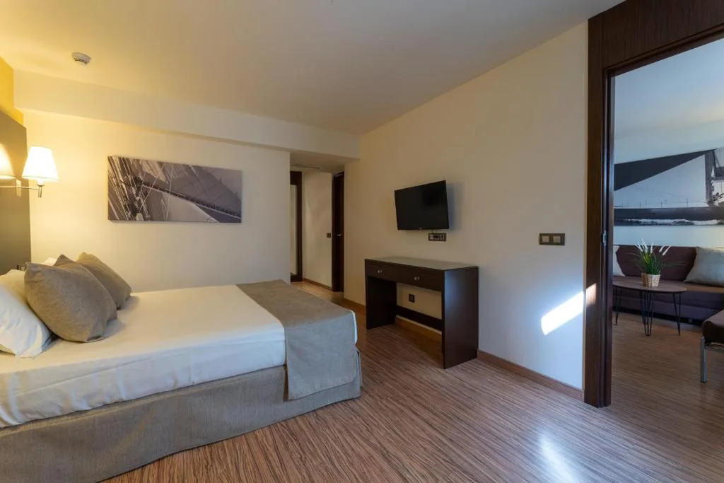 Familiekamer (2 volwassenen en 2 kinderen) — Nautic Hotel & Spa