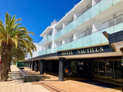 Nautilus Hotel — foto 2