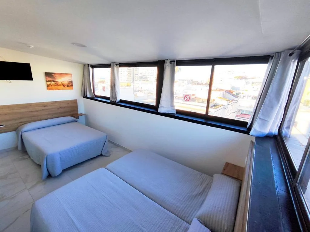 Quarto Familiar — Nch Hotel Torremolinos