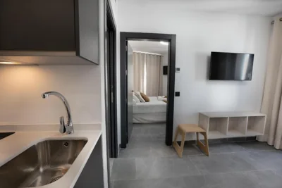 NERJA-CENTRO-JACUZZI- MIRADOR DE LA ERMITA- Adults Recommended — foto 3