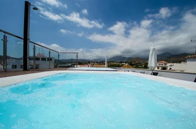 NERJA-CENTRO-JACUZZI- MIRADOR DE LA ERMITA- Adults Recommended — foto 10