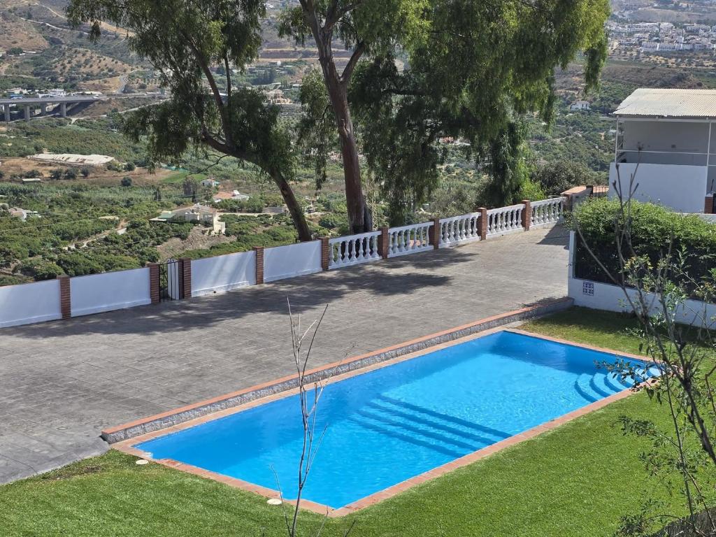 Nerja Paradise Rentals - Villa Alminares