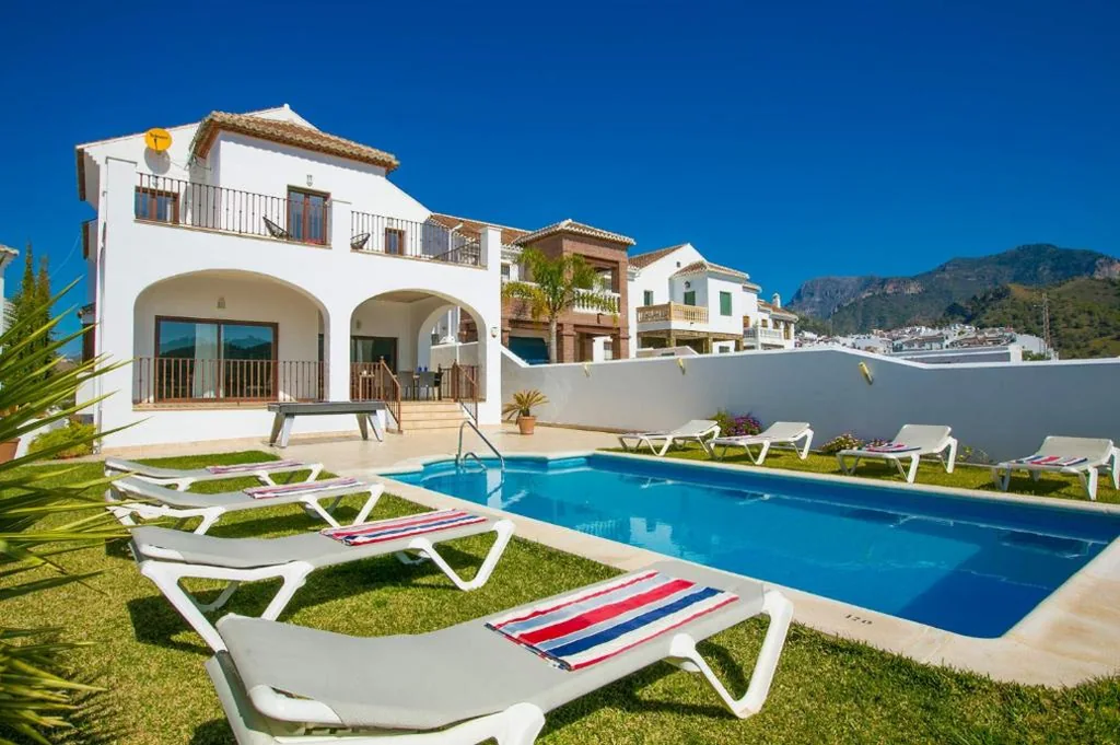 Villa — Nerja Paradise Rentals - Villa Cataleya