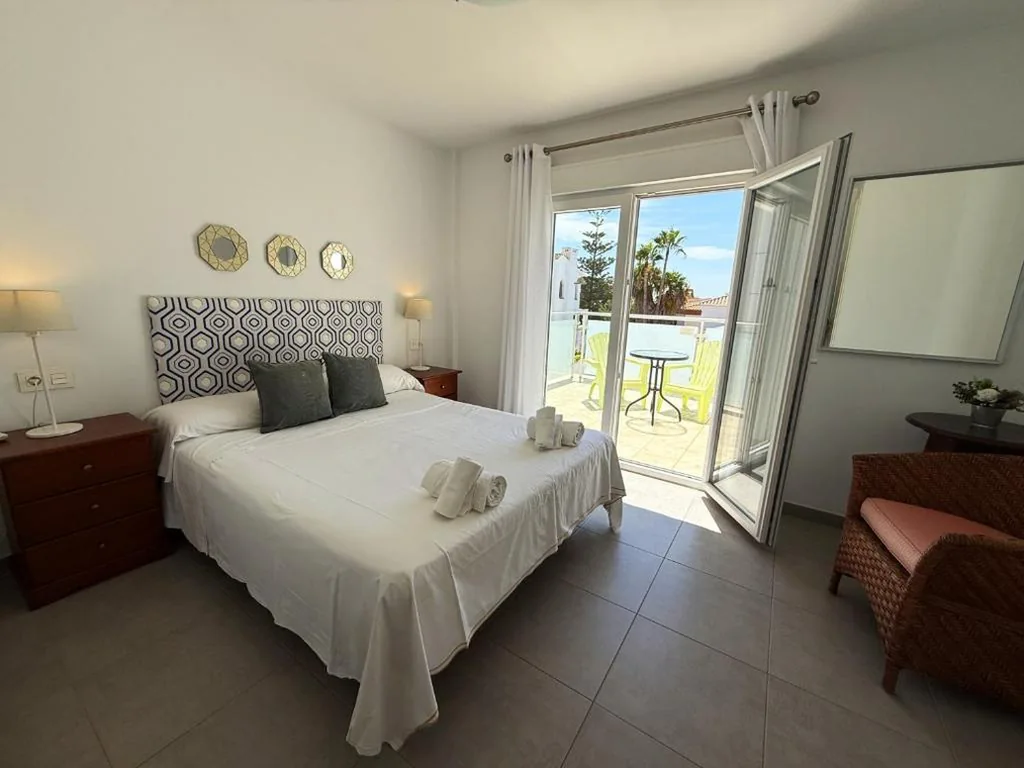 Nerja Paradise Rentals - Villa Daisy
