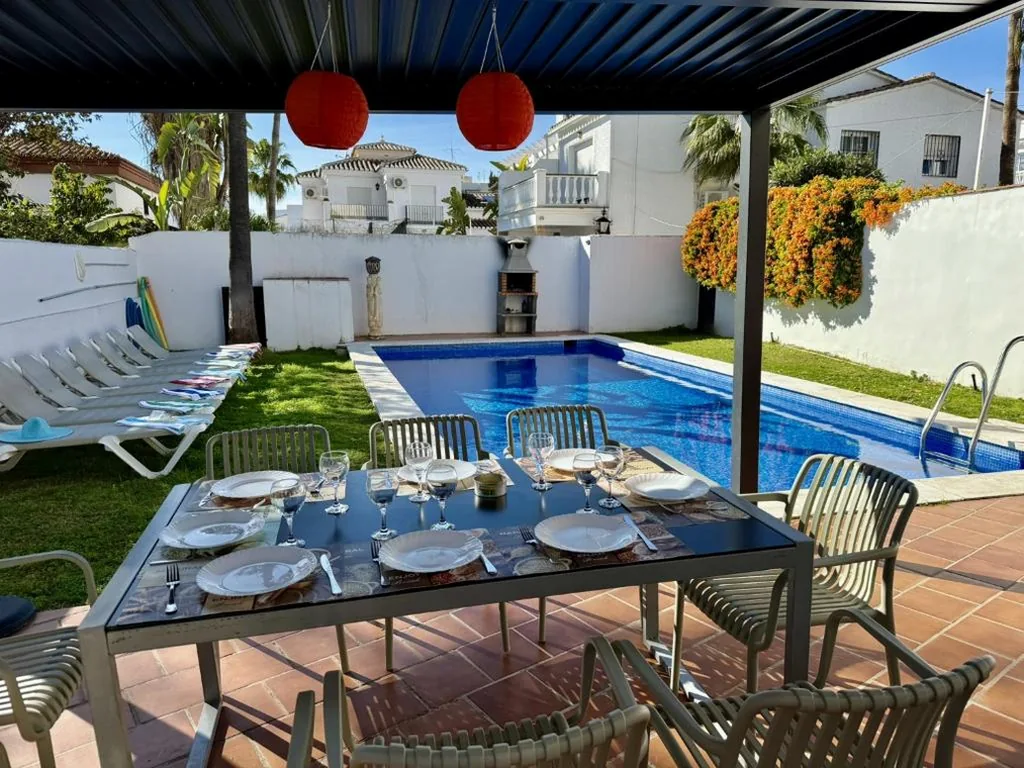 Villa — Nerja Paradise Rentals - Villa Flamingo