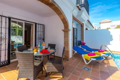 Nerja Paradise Rentals - Villa Las Palomas — foto 10