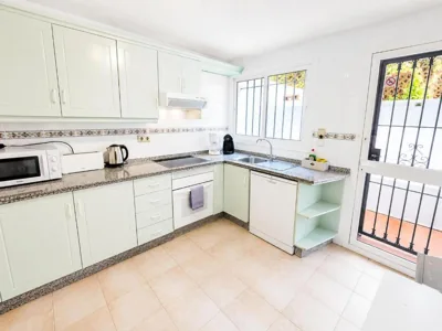 Nerja Paradise Rentals - Villa Los Leones — foto 5