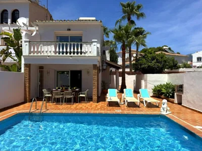 Nerja Paradise Rentals - Villa Los Leones — foto 9