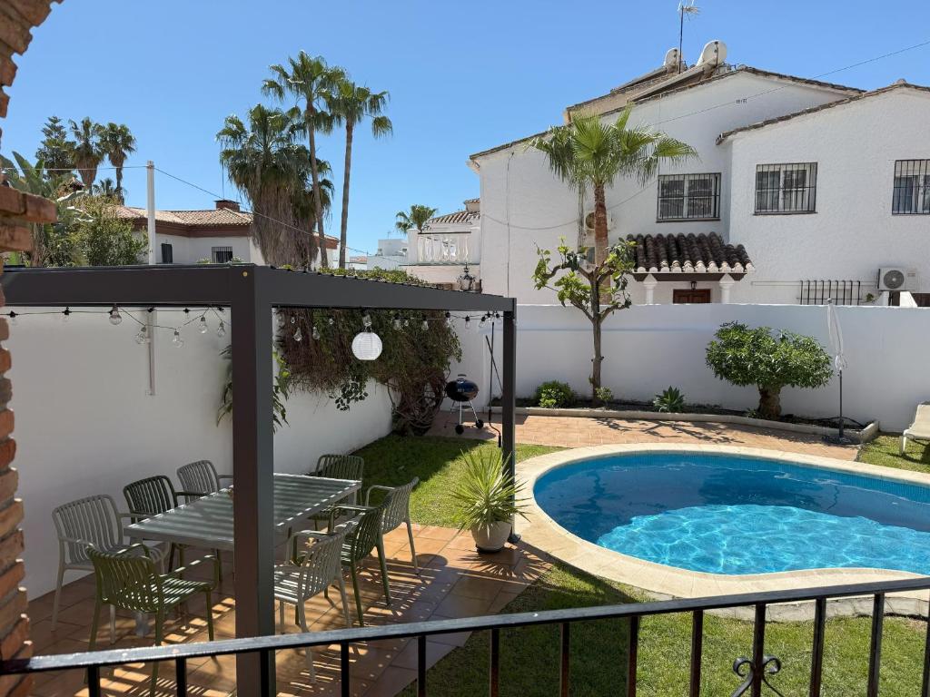 Nerja Paradise Rentals - Villa Victoria