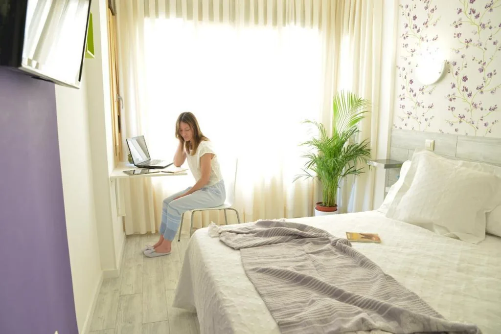 Habitación Doble con balcón — Nersan
