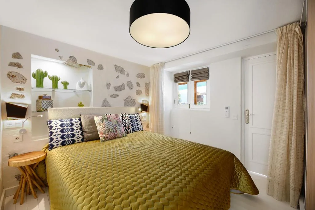 "NEW" Deluxe designer Villa Infinity, with Panoramic sea views,own exclusive heated private pool, subtropical gardens