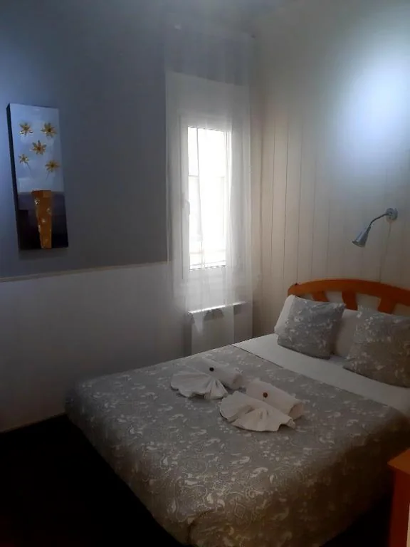 Quarto Duplo Interior — New Go Inn