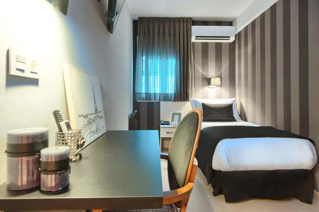 Eenpersoonskamer — New Hotel Colon