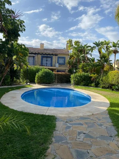 New - MiJa basement Loft Apartment steps from Beach - perfect for Sun and Sport Seekers — 照片 3