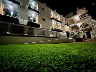 New "Villa Albero" Boutique — Foto 7