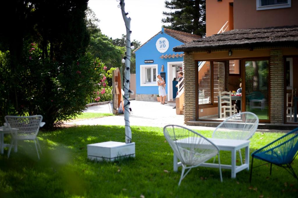 Nexo Surf House