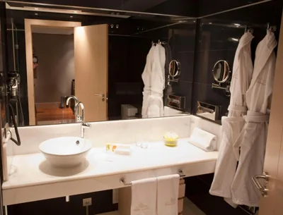 Nexus Valladolid Suites & Hotel — 照片 3