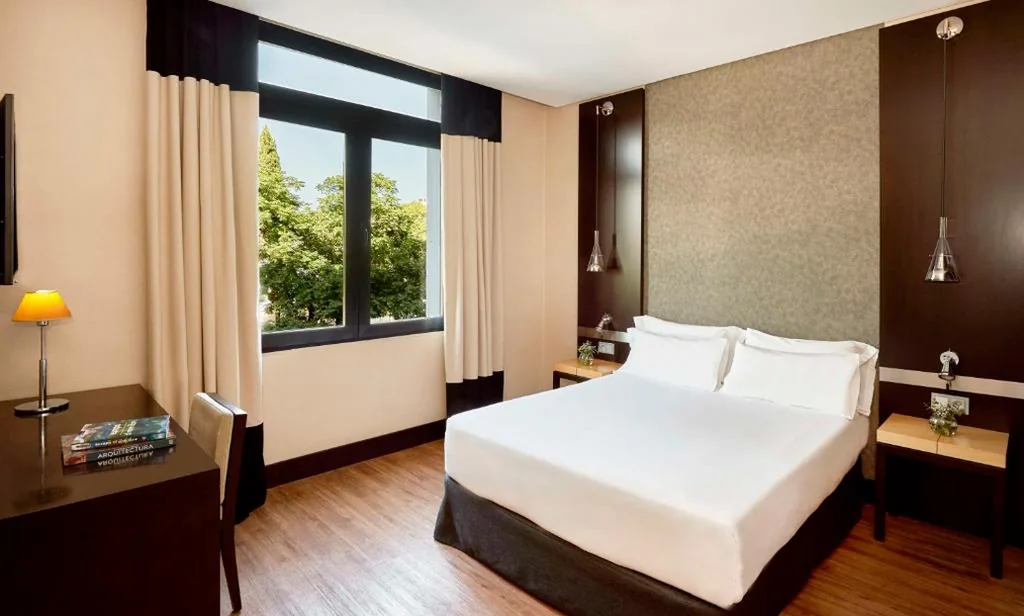 Standard-Doppelzimmer – 1 oder 2 Betten — NH Avenida Jerez