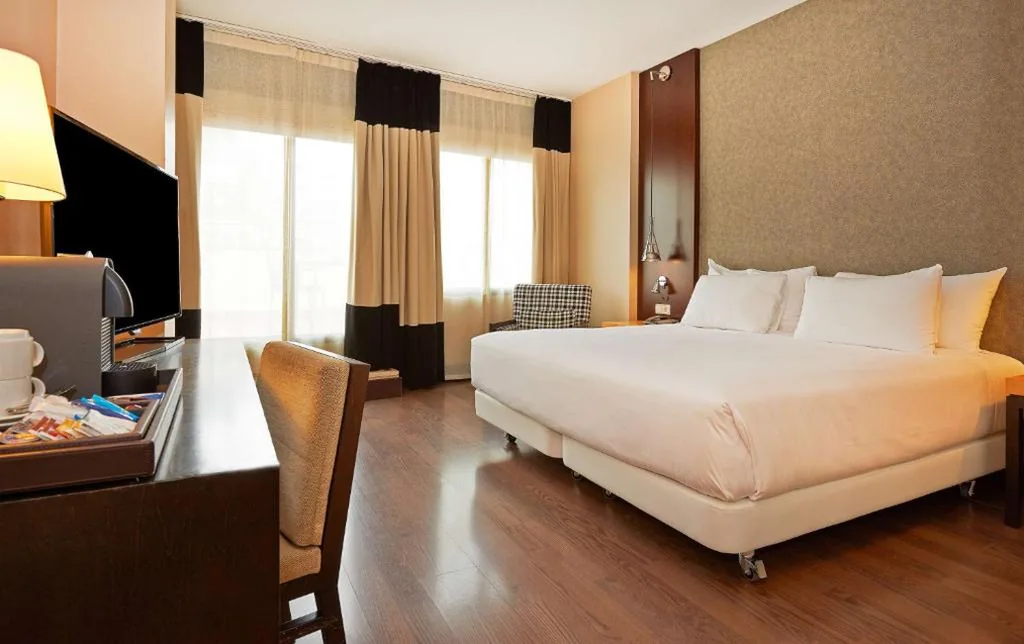 Superior Room with Terrace — NH Barcelona Eixample