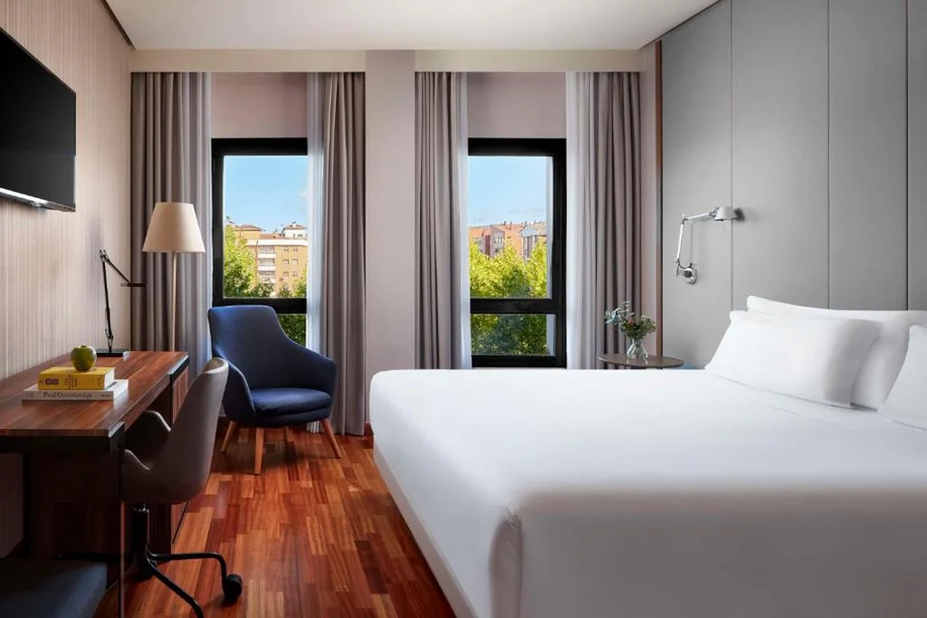 Habitación Doble Estándar - 1 o 2 camas — NH Ciudad de Cuenca