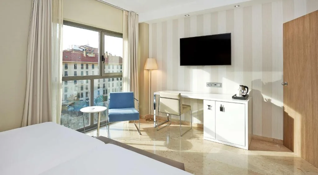 Chambre Double Standard avec vue - 2 lits — NH Ciudad de Zaragoza