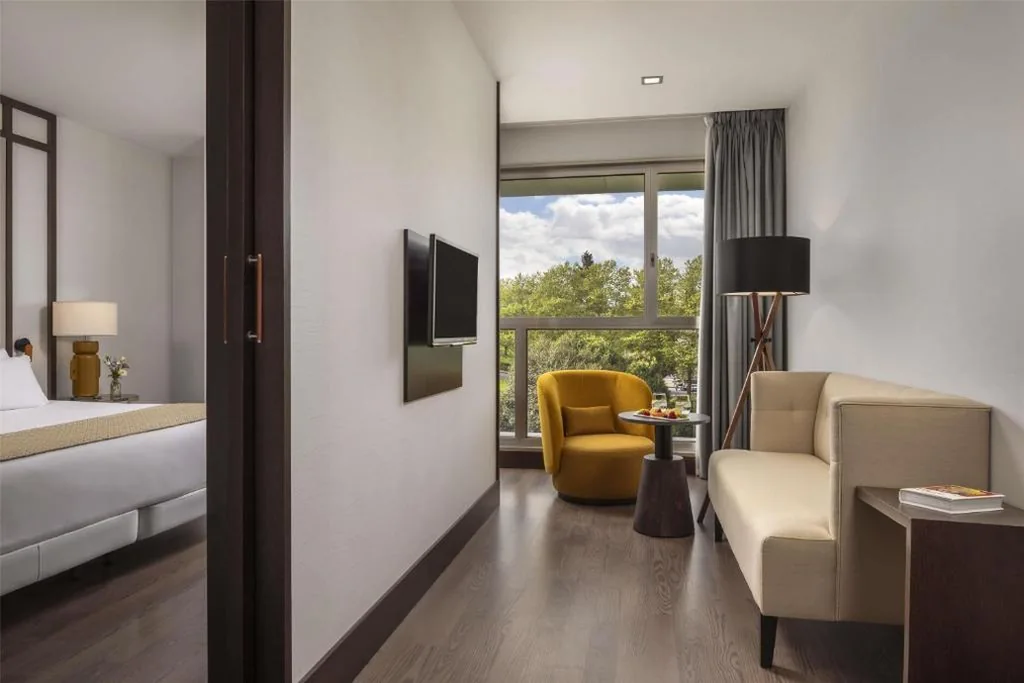 Junior Suite — NH Collection Santiago de Compostela