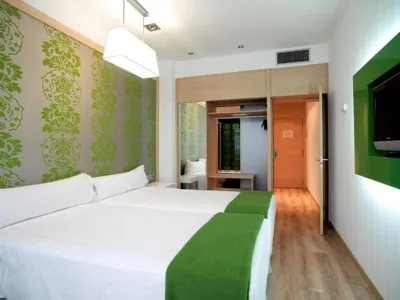 NH La Avanzada — foto 2