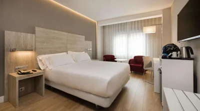 NH Madrid Chamberí — foto 2