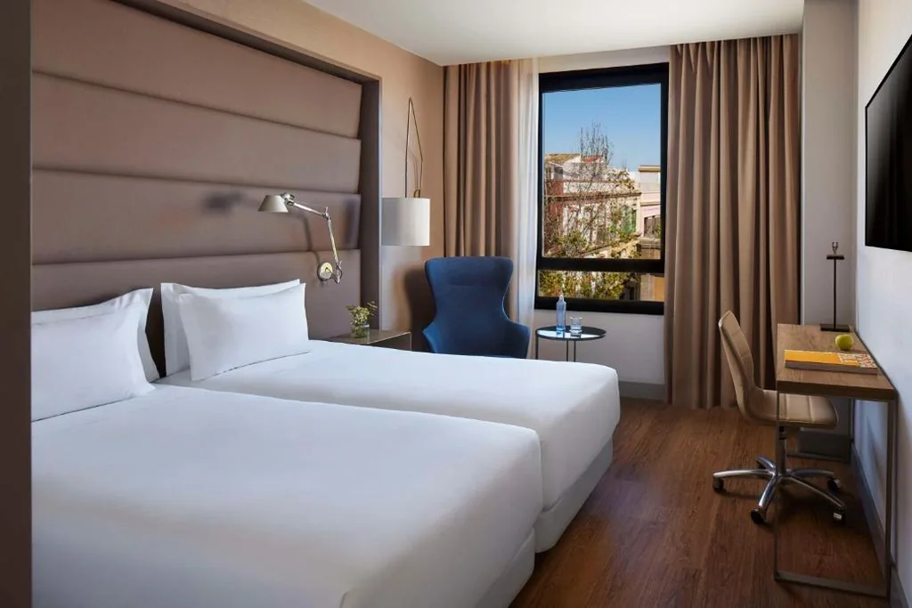 Superior-Doppelzimmer – 1 oder 2 Betten — NH Sevilla Plaza de Armas