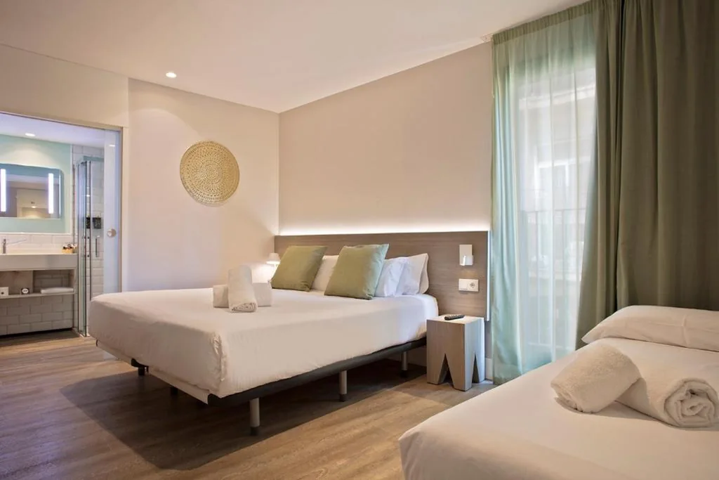 Habitación Triple — Niu Barcelona Hotel