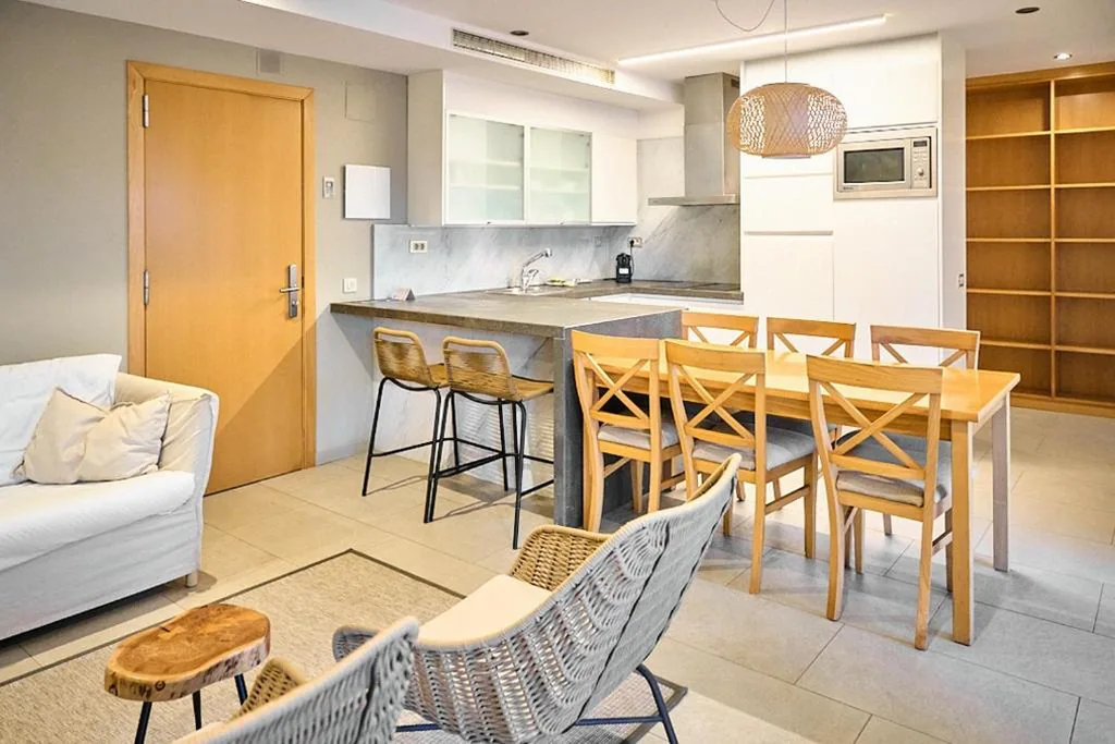 Apartamento Dúplex con jardín — NM Suites by Escampa Hotels