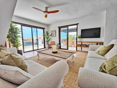 No 2. Stunning 4-Bedroom Villa with Large Pool — foto 6