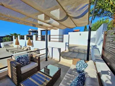 No 2. Stunning 4-Bedroom Villa with Large Pool — foto 7