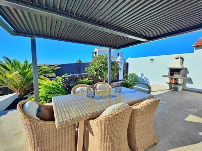 No 2. Stunning 4-Bedroom Villa with Large Pool — foto 9
