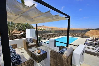 No 2. Stunning 4-Bedroom Villa with Large Pool — foto 10
