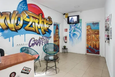 No Limit Hostel Graffiti — foto 10