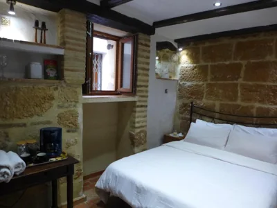 No1 CasaTosca Javea, Pequeña Habitación con baño en el Centro del Casco Antiguo — foto 6