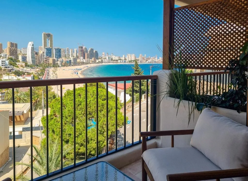 Hygge Superior With Sea View — Nomad Hotel Cala Finestrat
