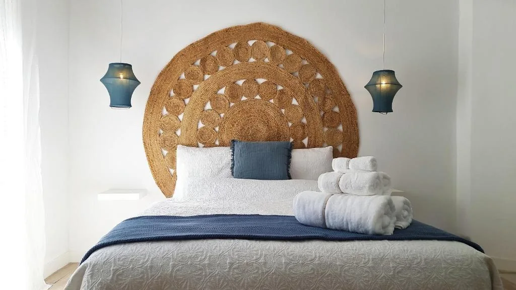 Quarto Duplo Deluxe com varanda — Nomadara - Boutique B&B