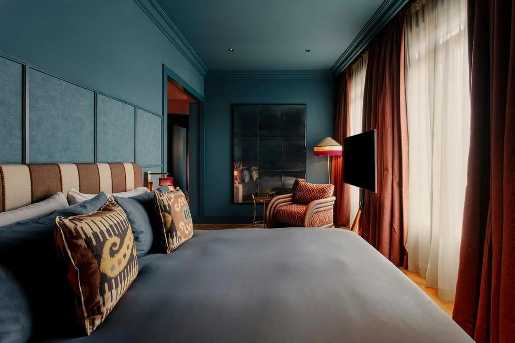 Suite Júnior — Nômade Temple Madrid