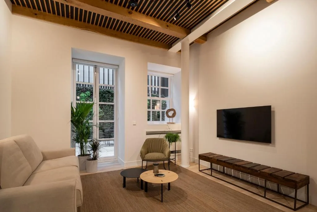 Suite mit Terrasse — NORO Plaza