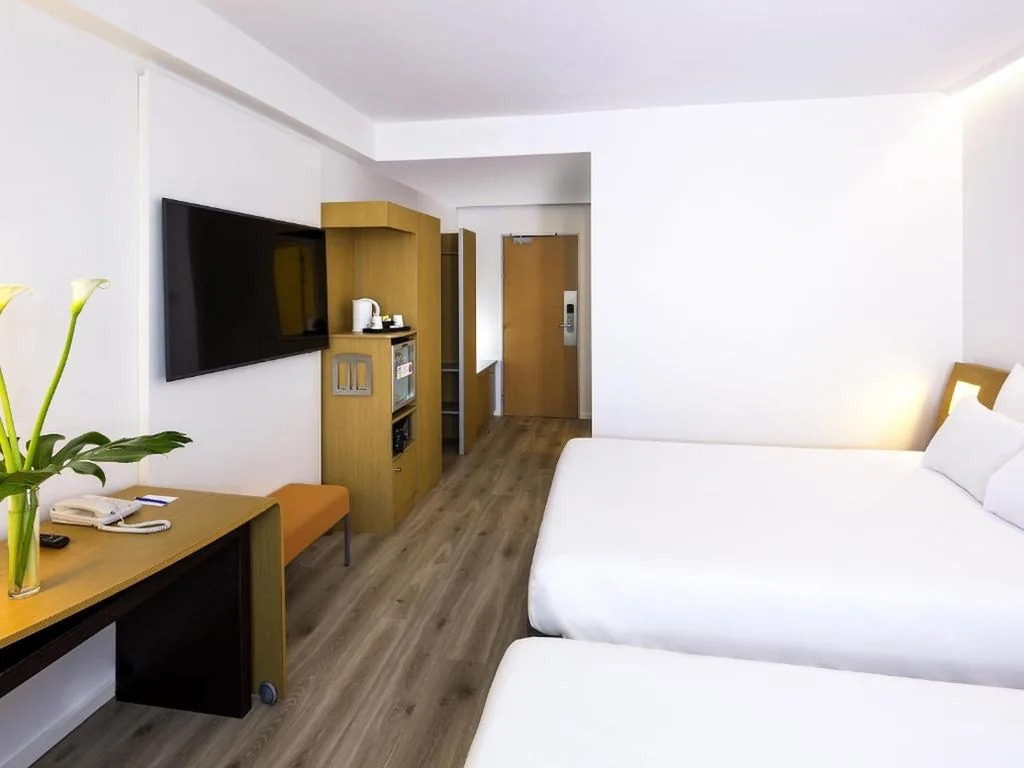 Chambre double supérieure - 2 lits doubles — Novotel Sevilla