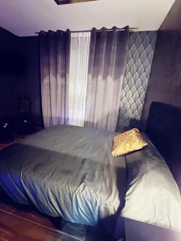 Suite Deluxe con bañera de hidromasaje — NUESTRA SEÑORA DEL PINAR