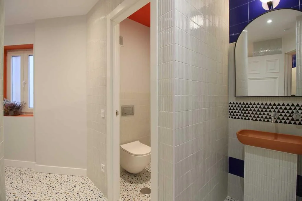 Doppelzimmer mit Gemeinschaftsbad – 2 Betten — Nueva Pensión Real