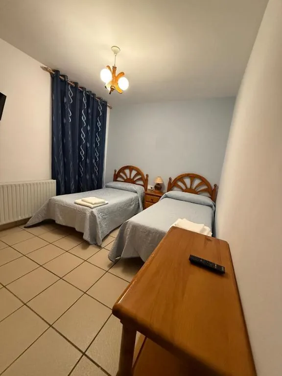 Quarto Duplo - 2 camas — Nuevo Hostal Rasil