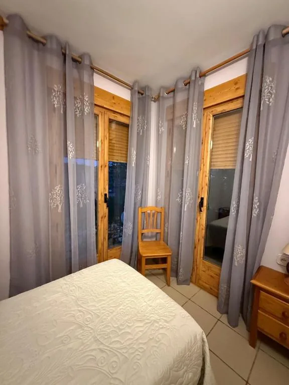 Quarto Duplo com Varanda - 2 camas — Nuevo Hostal Rasil