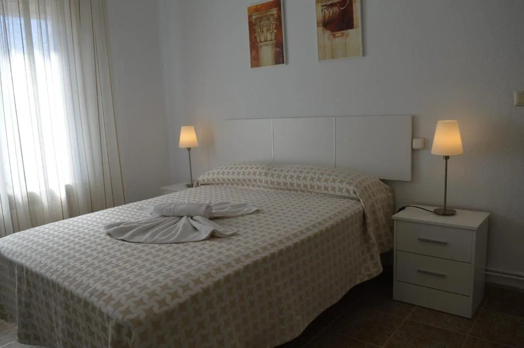 Habitación Doble Estándar — Nuevo Hotel Capitolio