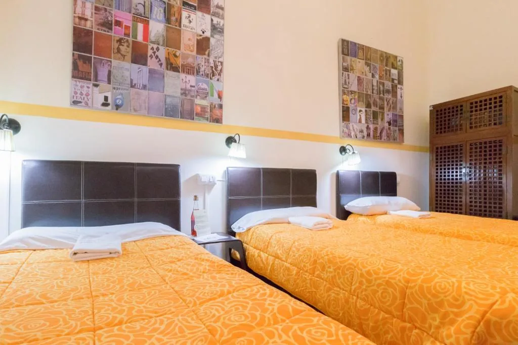 Chambre double avec lit d’appoint (3 adultes) et salle de bains privative — Nuevo Suizo